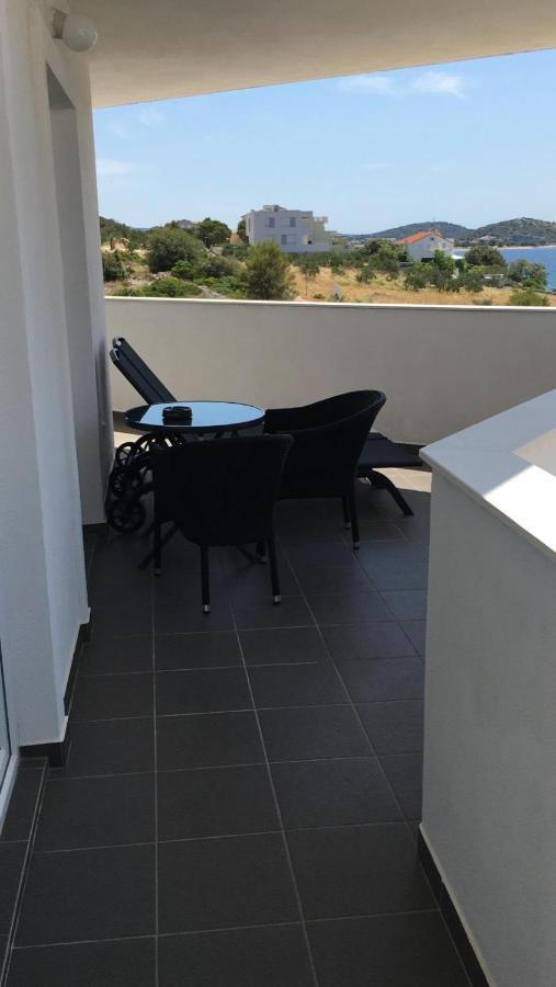 Beach House Paradiso Рогозниця Екстер'єр фото