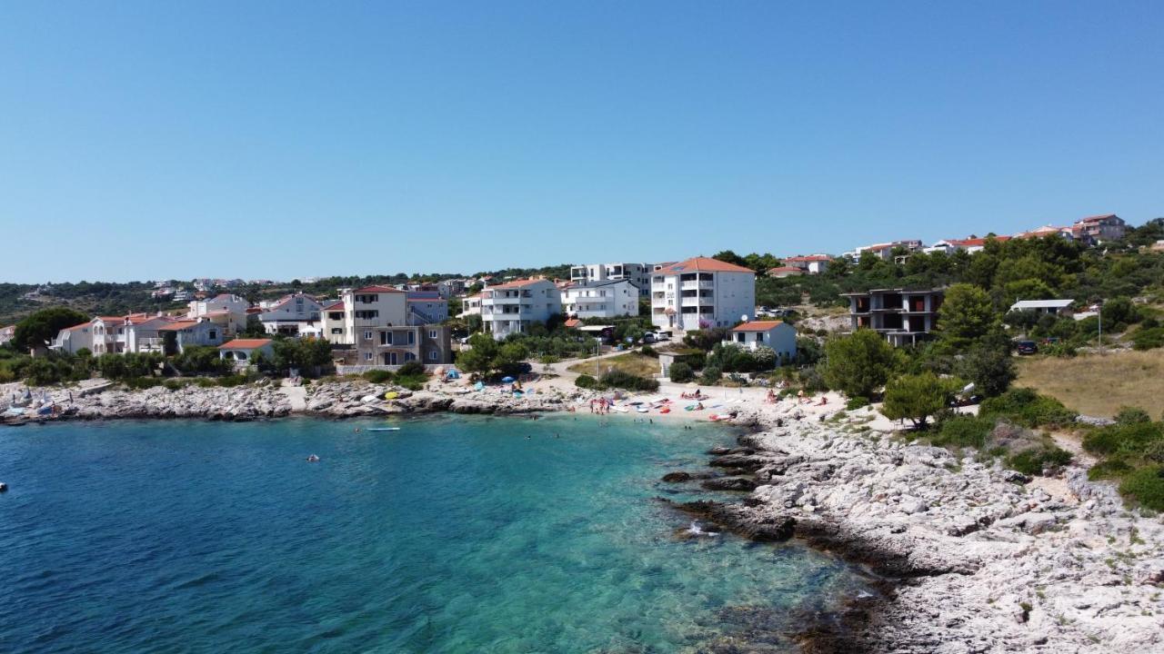 Beach House Paradiso Рогозниця Екстер'єр фото